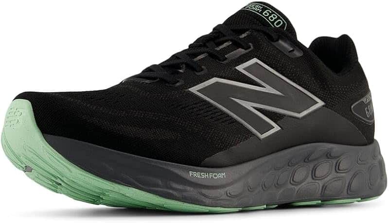Men's Fresh Foam 680 V8 Waterproof Running Shoe