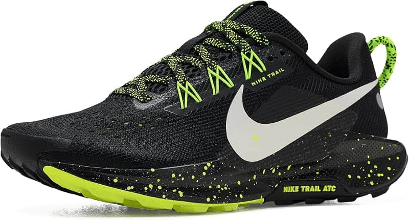 Women's Pegasus Trail 5 Sneaker