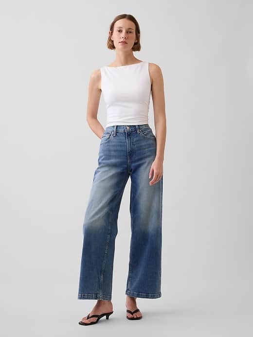GAP High Rise Stride Wide-Leg Ankle Jeans