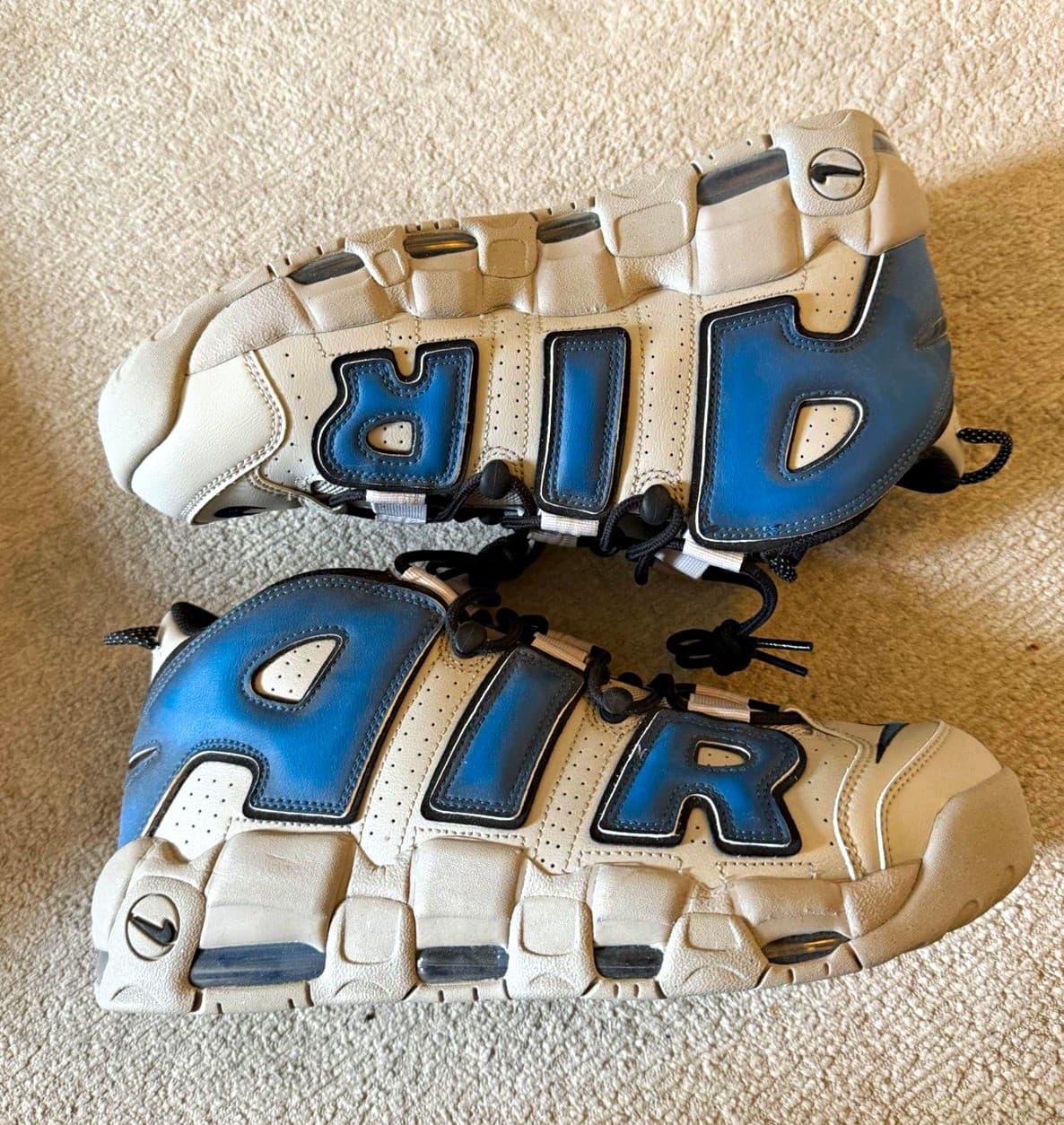 Air More Uptempo 96 Mid Top Lace-Up Sneakers Blue White Black