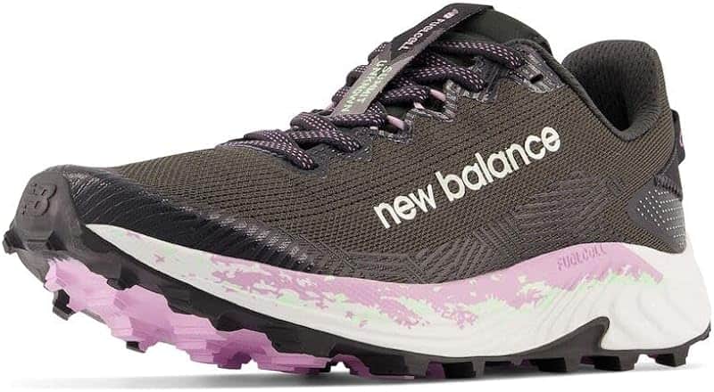 Womens FuelCell Summit Unknown V4Trail Running Shoe