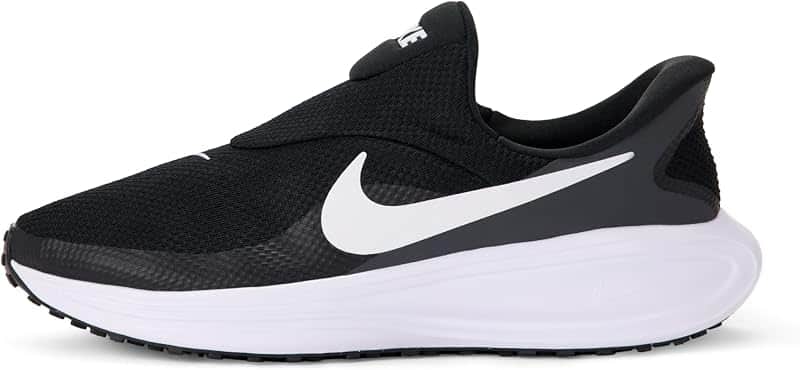 Men's Revolution 8 Easy On Road Running Shoes