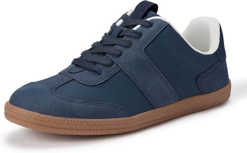 Women's Low Top Retro Sneaker with Padded Collar