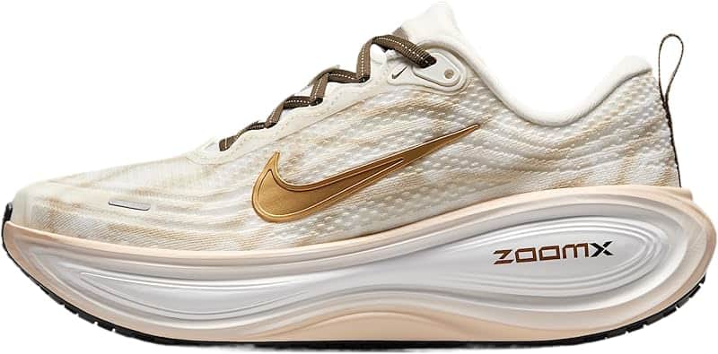 Vomero Plus Women's Road Running Shoes (Summit White/Dark Hazel/Sanddrift/Metallic Gold)